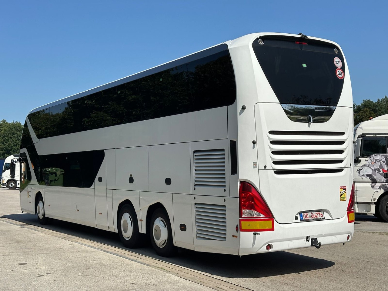 Neoplan P06 Skyliner L (83 Sitze*TOP*Motor Neu*Panorama) - Autobus na sprat: slika 2 Neoplan P06 Skyliner L (83 Sitze*TOP*Motor Neu*Panorama) - Autobus na sprat: slika 2