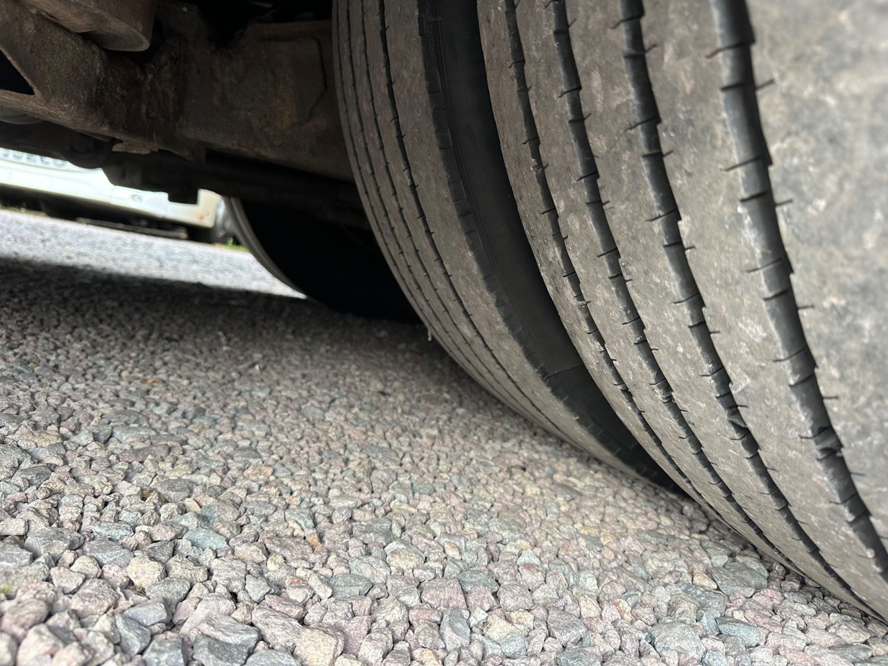 Setra S 315 UL (56 Sitze*Klima*Schalt*TOP) - Prigradski autobus: slika 3 Setra S 315 UL (56 Sitze*Klima*Schalt*TOP) - Prigradski autobus: slika 3