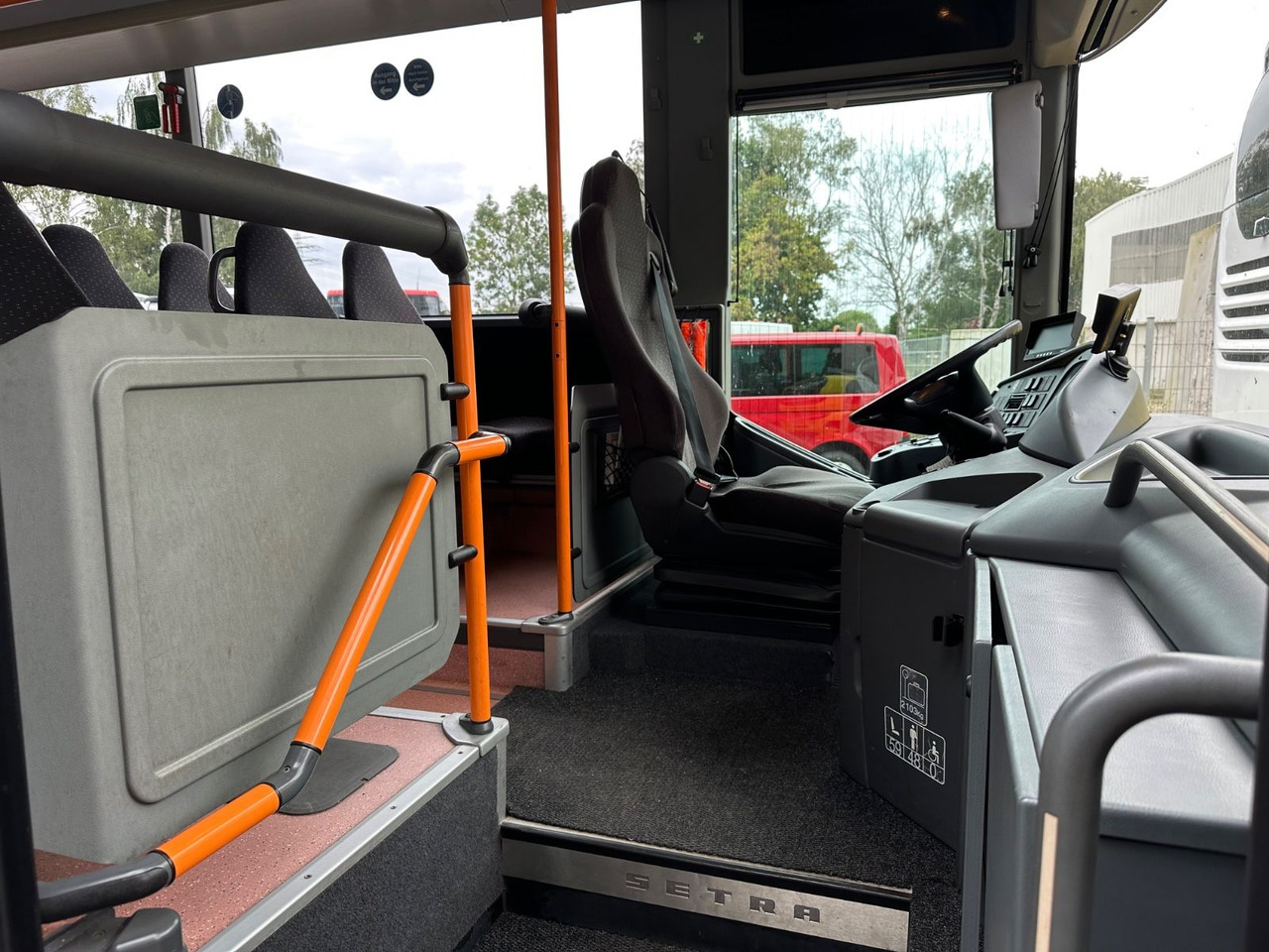 Prigradski autobus Setra S 417 UL (60 SchlafSitze*Klima): slika 14 Prigradski autobus Setra S 417 UL (60 SchlafSitze*Klima): slika 14