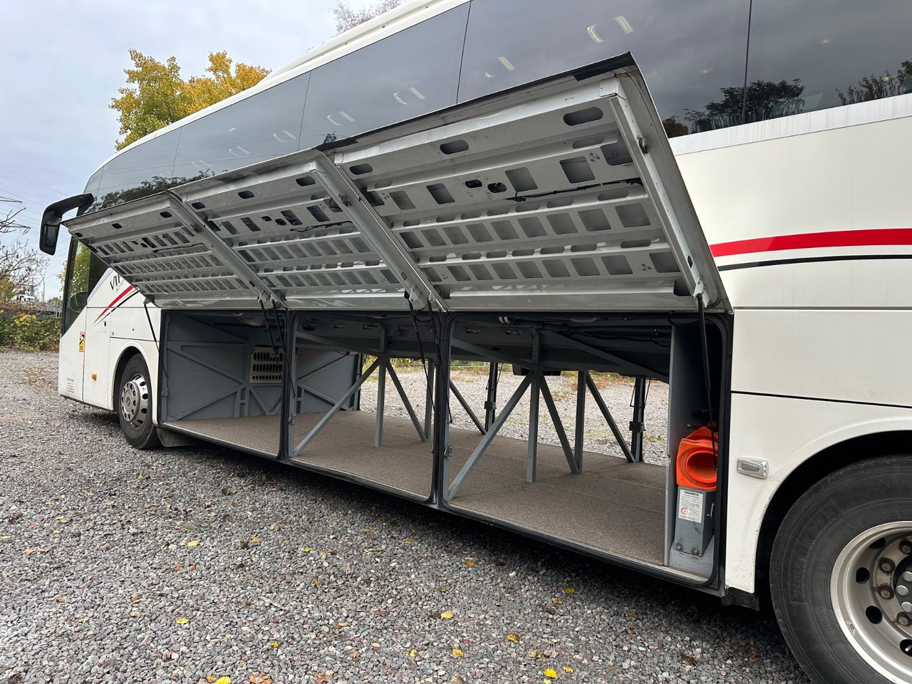 Setra S 516 HD/2A (Heck WC+Küche*DE-Bus) - Turistički autobus: slika 4 Setra S 516 HD/2A (Heck WC+Küche*DE-Bus) - Turistički autobus: slika 4