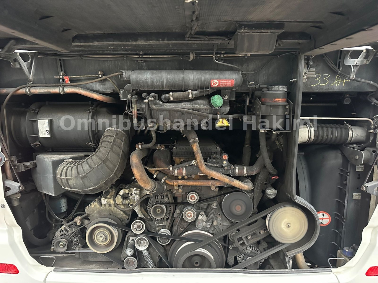 Setra S 517 HD (60 Sitze*Euro 6*DE-Bus) Setra S 517 HD (60 Sitze*Euro 6*DE-Bus) - Turistički autobus: slika 4 Setra S 517 HD (60 Sitze*Euro 6*DE-Bus) Setra S 517 HD (60 Sitze*Euro 6*DE-Bus) - Turistički autobus: slika 4