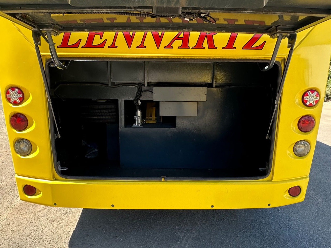 Temsa MD7 plus (wenig Km*34 Sitze*DE) MD9 - Minibus, Putnički kombi: slika 4 Temsa MD7 plus (wenig Km*34 Sitze*DE) MD9 - Minibus, Putnički kombi: slika 4