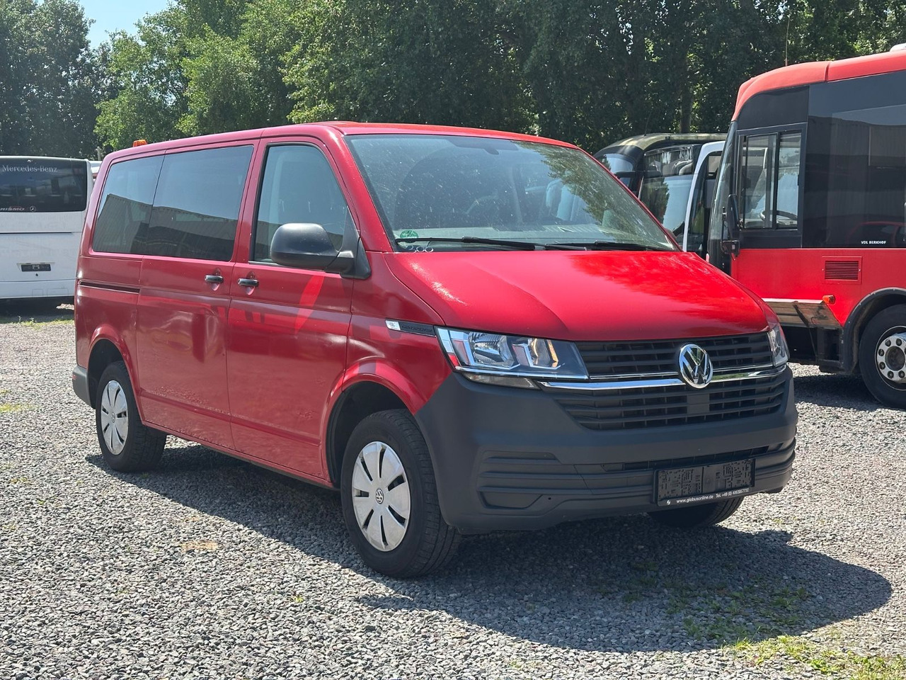 Volkswagen T6 Kombi (PDC Hi*ACC*StandHz*9 Sitzer*AC) - Putnički kombi: slika 1 Volkswagen T6 Kombi (PDC Hi*ACC*StandHz*9 Sitzer*AC) - Putnički kombi: slika 1