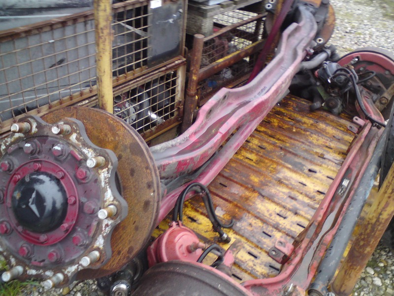 MERCEDES BENZ VL4/51DC-7,5 - Prednja osovina: slika 1 MERCEDES BENZ VL4/51DC-7,5 - Prednja osovina: slika 1